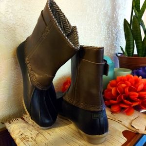 Northside Women Nakoa Waterproof Slip-On Leater (upper) Duck Boot w/Thinsulate